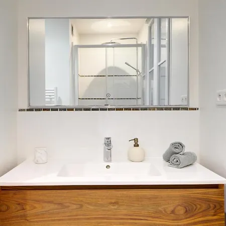 Bnbnook - Chic 3br - Champs-elysees & Eiffel Tower פריז