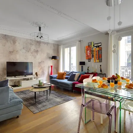 Bnbnook - Chic 3br - Champs-elysees & Eiffel Tower * פריז