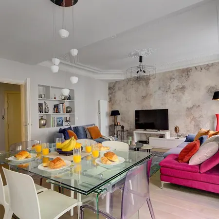 Bnbnook - Chic 3br - Champs-elysees & Eiffel Tower דירה *